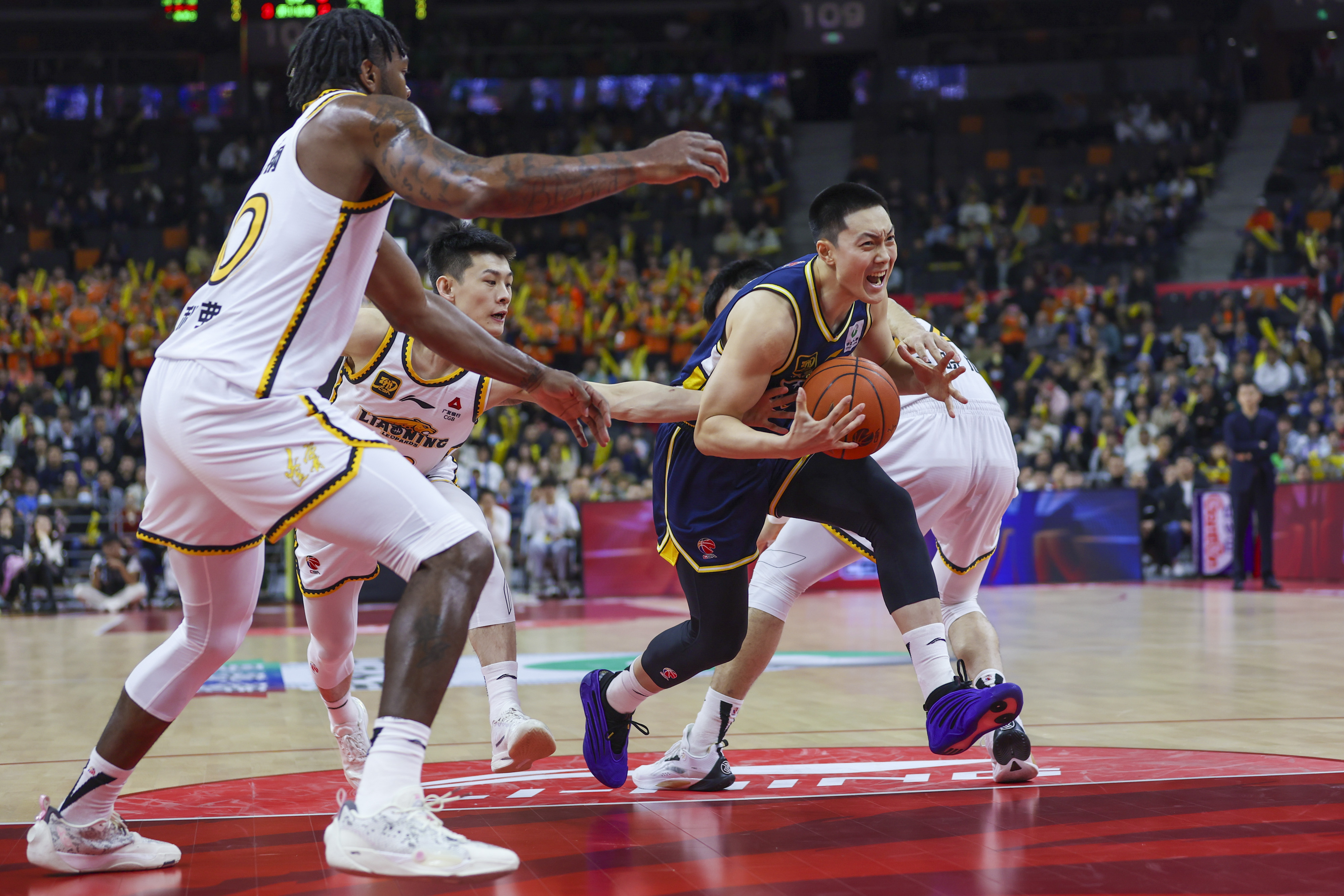 冲刺阶段CBA季后赛传出新动向，拉齐奥篮板制胜，管理层表态——气氛紧张，身体对抗强度拉满的简单介绍-体育平台